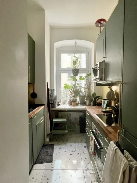 Modernisierte 2-Zimmer-Wohnung in Berlin — photo 1